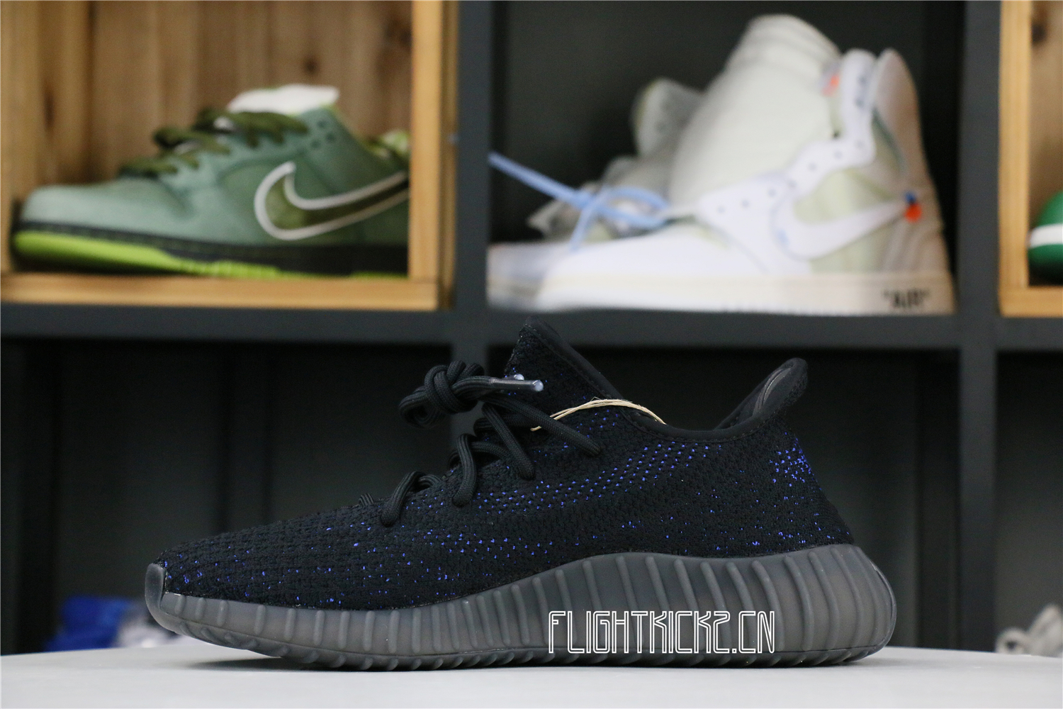 adidas Yeezy Boost 350 V2 Dazzling Blue