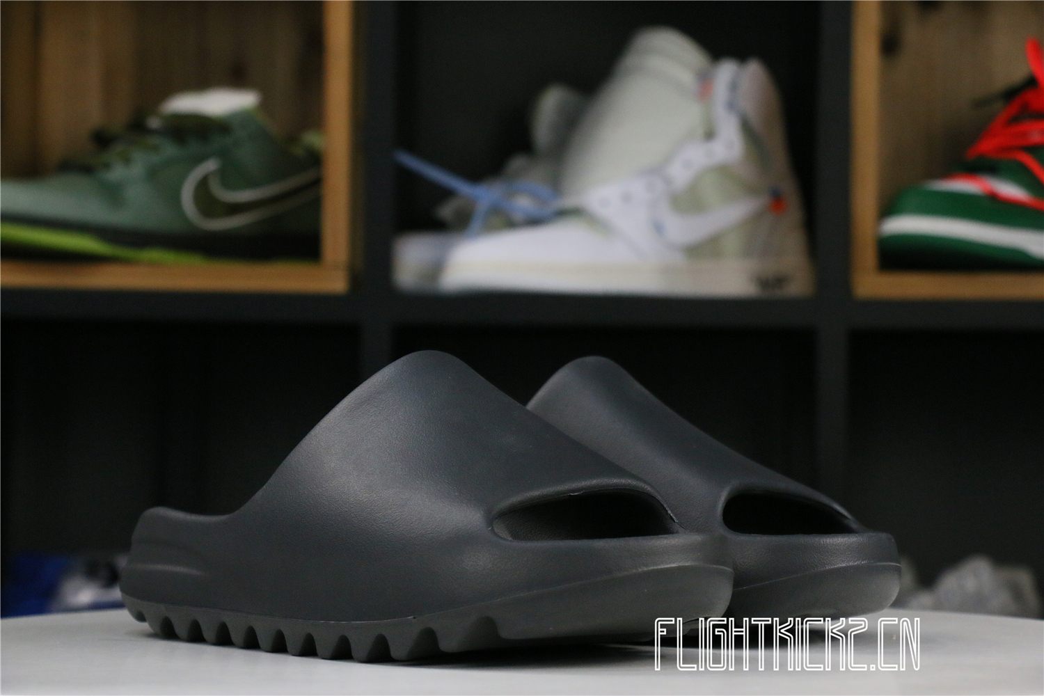 adidas Yeezy Slide Onyx