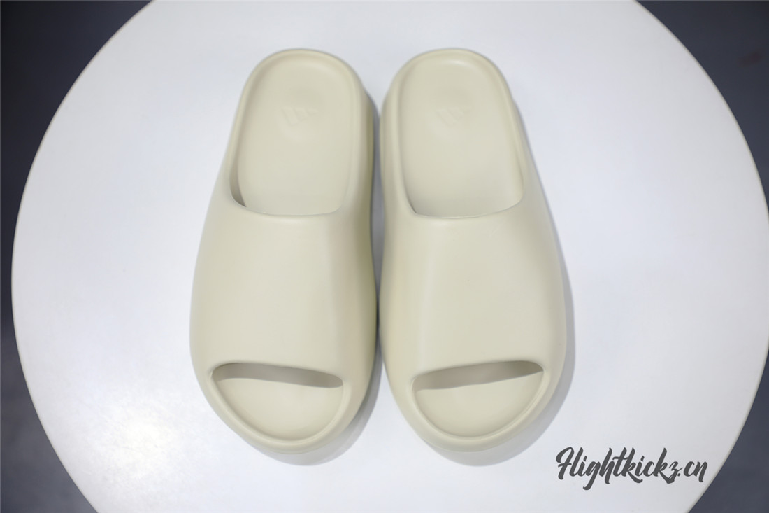 Kanye West Yeezy Slide Bone 2019（FW6345骨白）