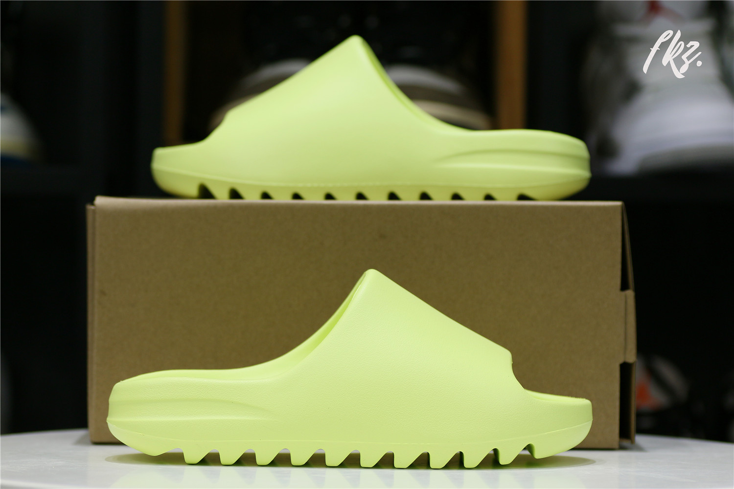 adidas Yeezy Slide Glow Green (2022) (Restock)