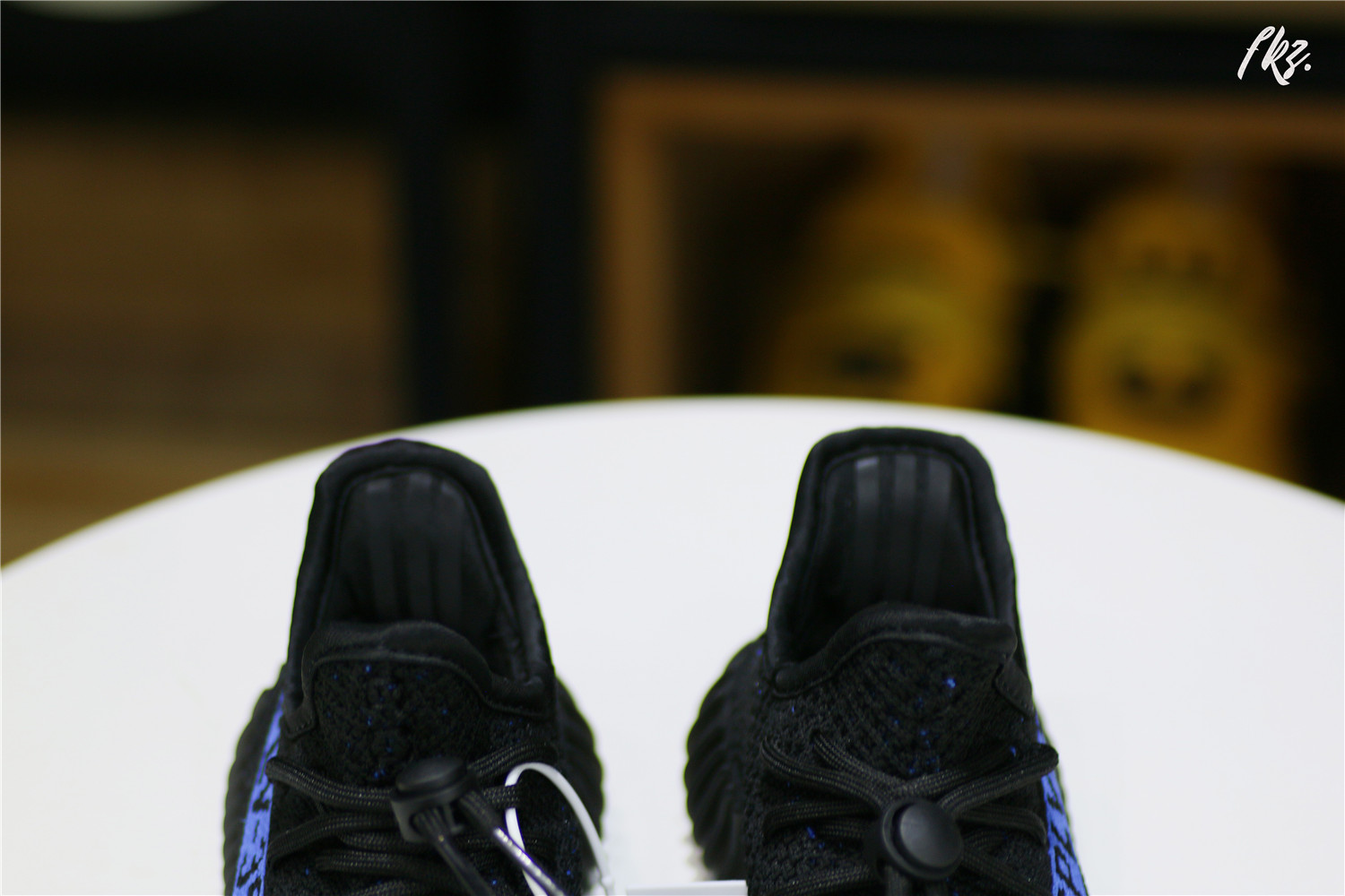 adidas Yeezy Boost 350 V2 Dazzling Blue kid