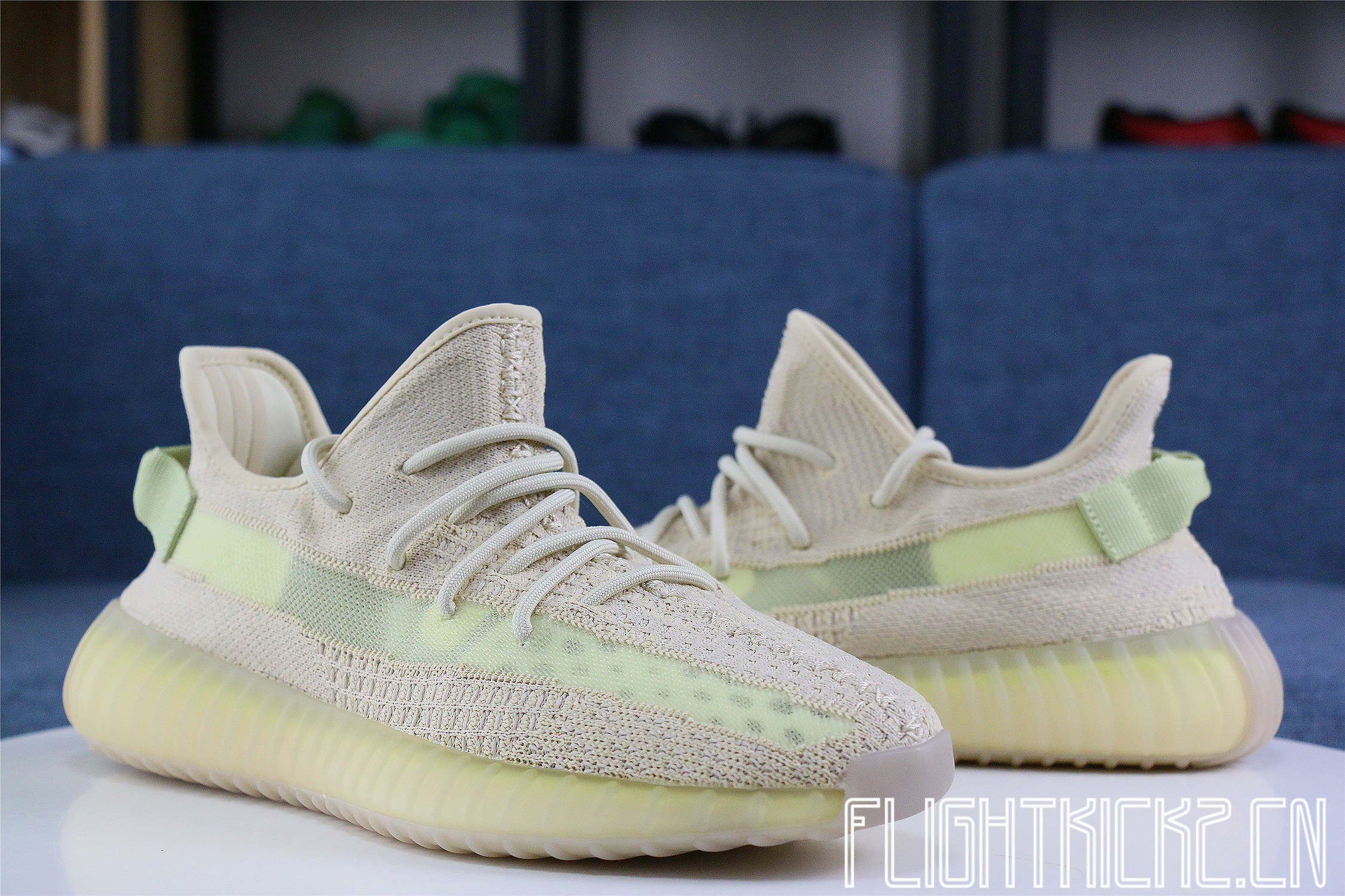2020 Yeezy 350 V2  Flax  (LN5 A1)