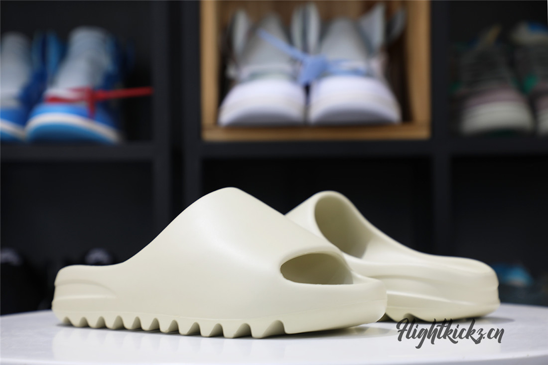 Kanye West Yeezy Slide Bone 2019（FW6345骨白）