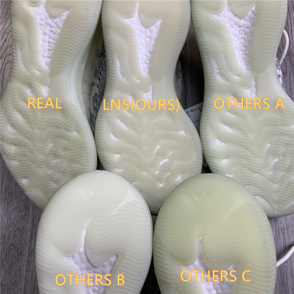 Yeezy Boost 380 “Alien” 2019