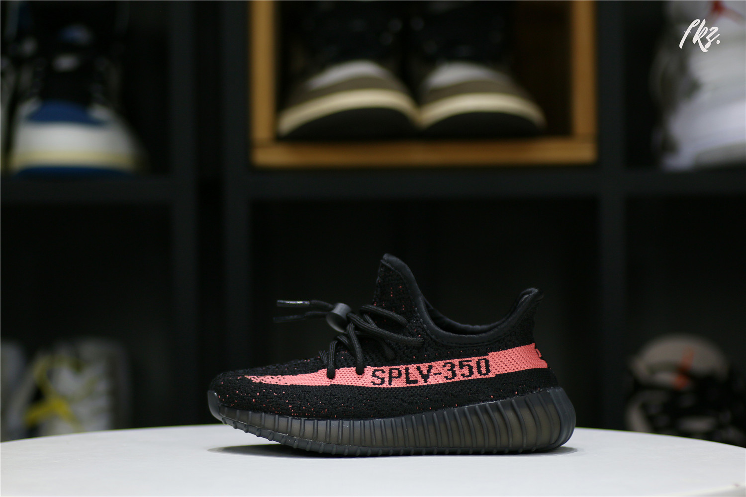 Yeezy 350 V2 Boost Core  Black Red Kid(Ln5 A1)