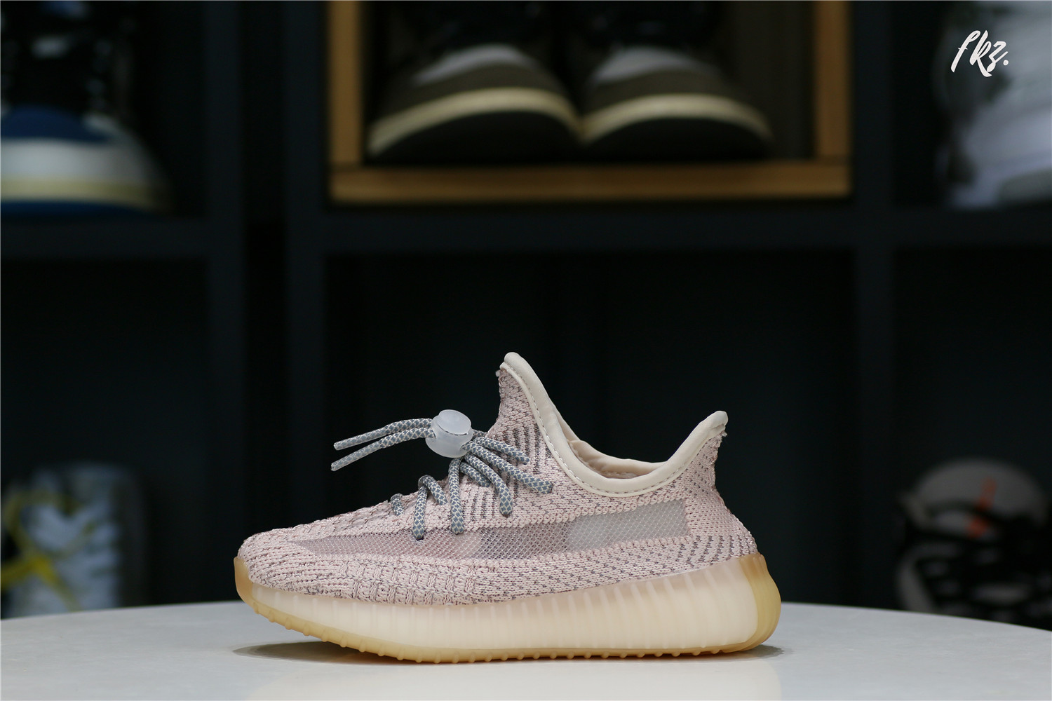 Yeezy 350 Boost   Synth  NR Kid (Ln5 A1)