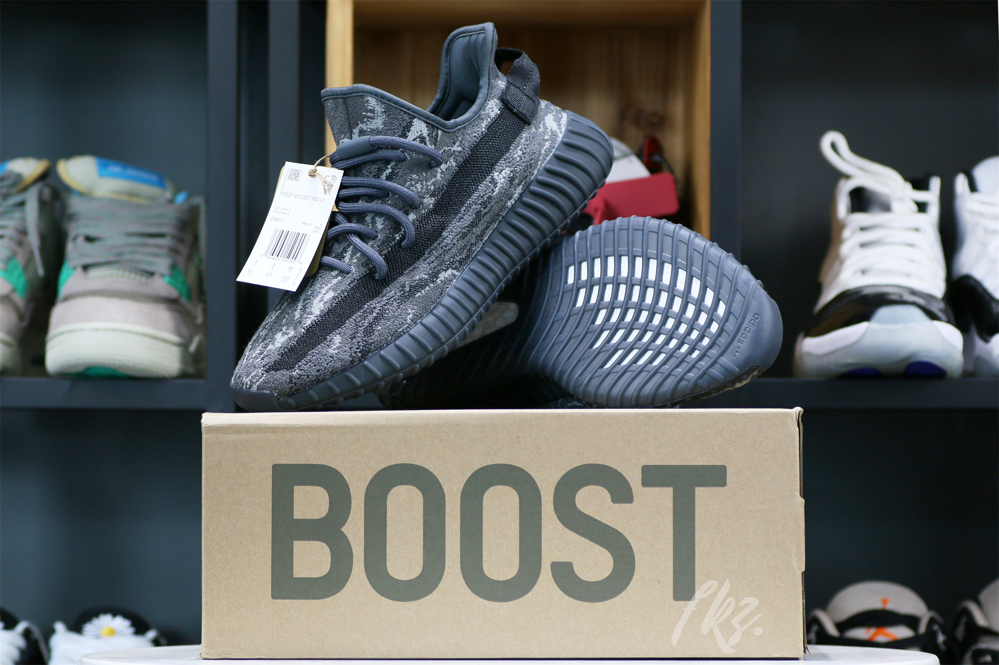 Yeezy Boost 350 V2 “Dark Salt” 2022