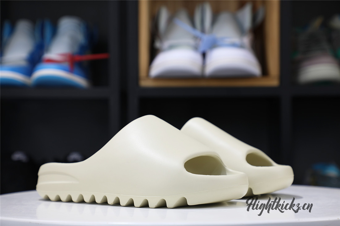 Kanye West Yeezy Slide Bone 2019（FW6345骨白）