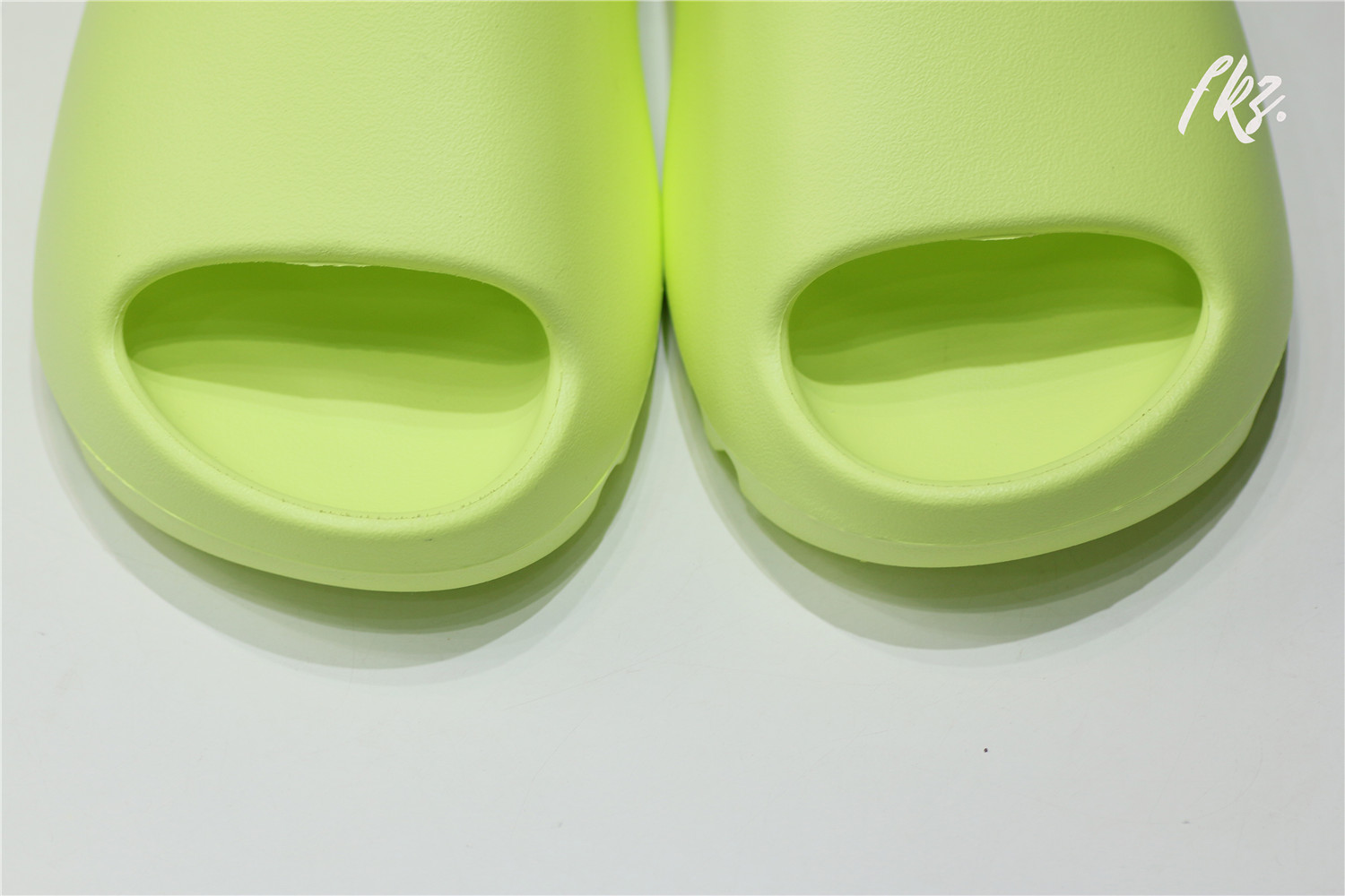 adidas Yeezy Slide Glow Green (2022) (Restock)