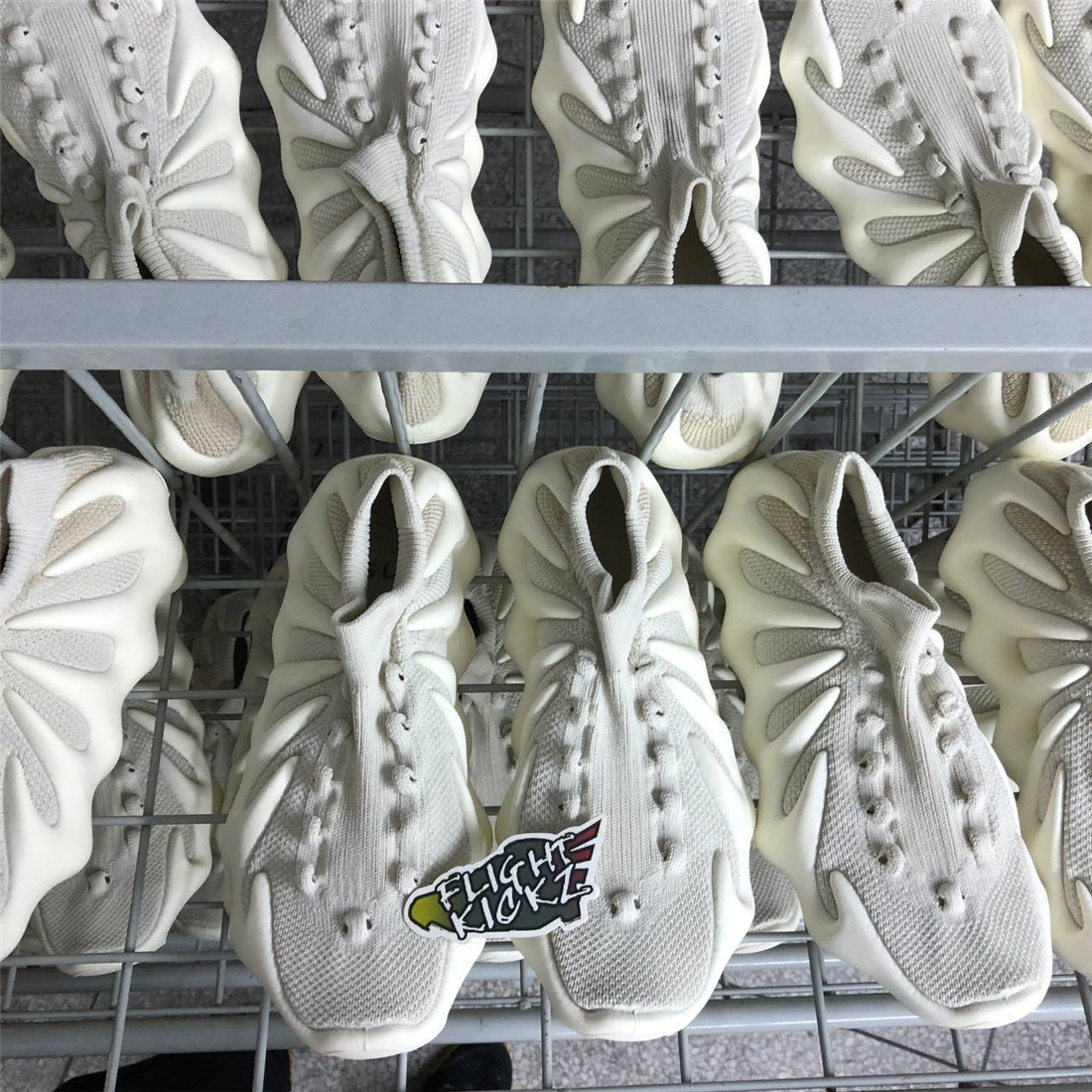 Yeezy 450 Cloud White 2021 Ln5 A1