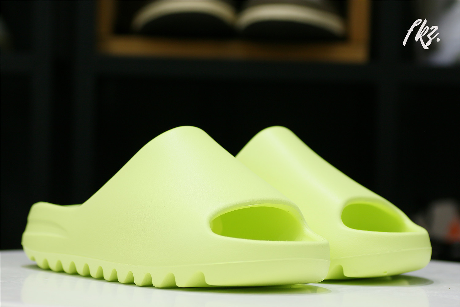 adidas Yeezy Slide Glow Green (2022) (Restock)