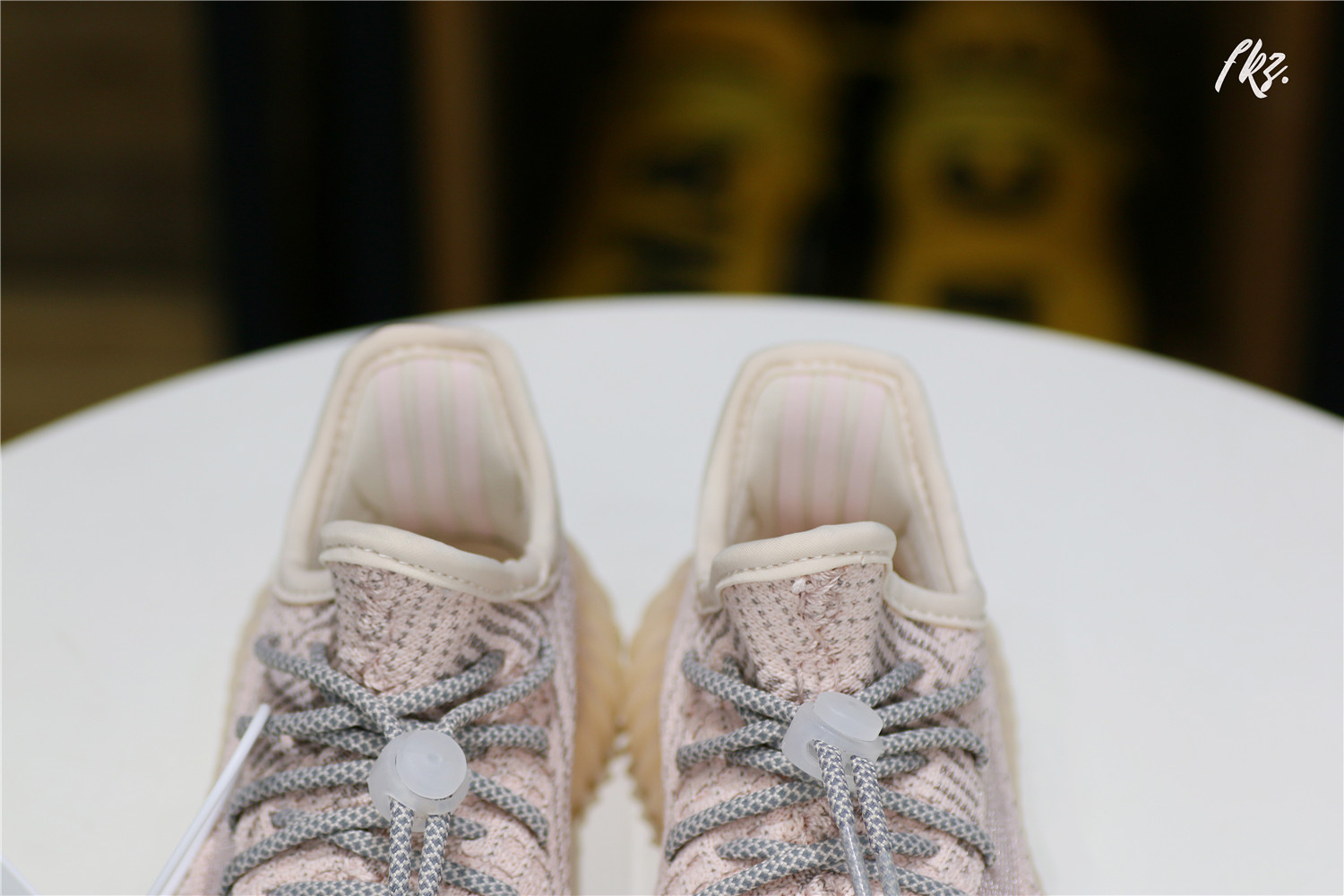 Yeezy 350 Boost   Synth  NR Kid (Ln5 A1)