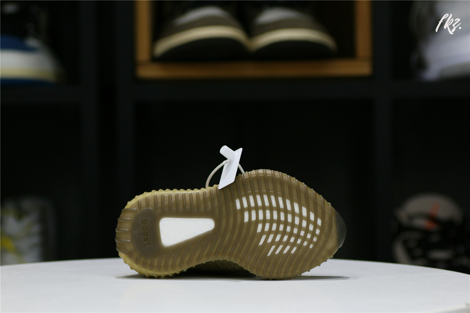 adidas Yeezy Boost 350 V2 Sand Taupe kid