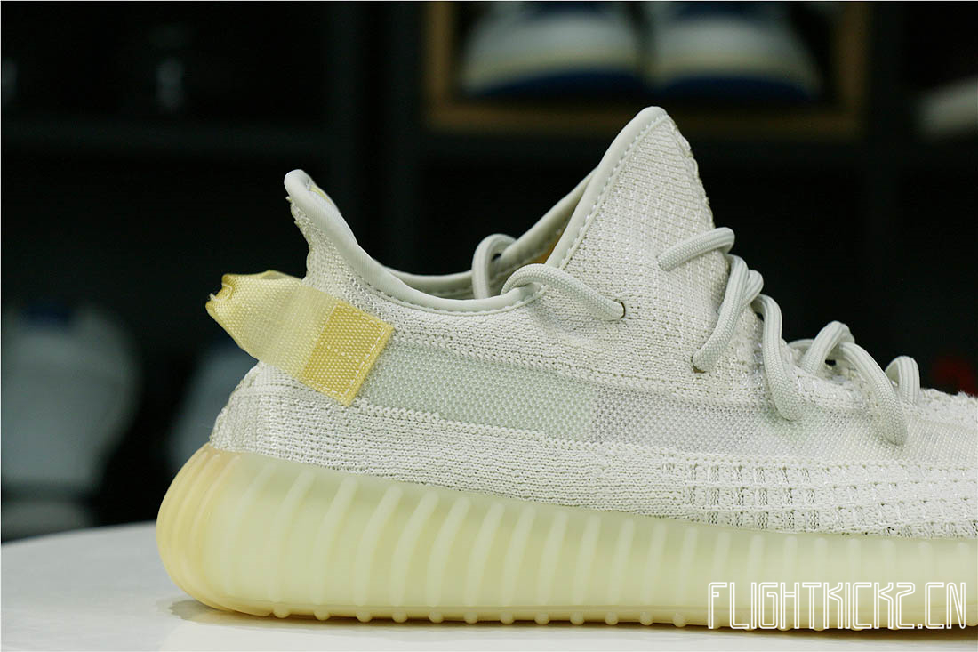 Yeezy 350 V2  Light  UV 2021