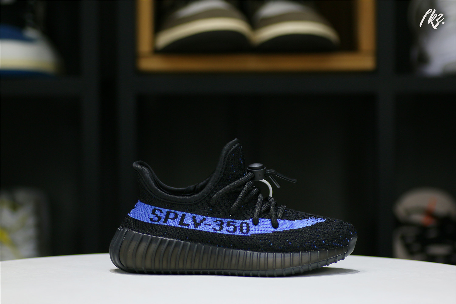 adidas Yeezy Boost 350 V2 Dazzling Blue kid