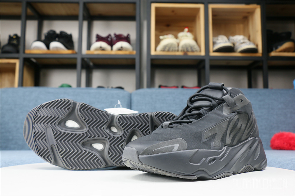 Yeezy Boost 700 MNVN Triple Black