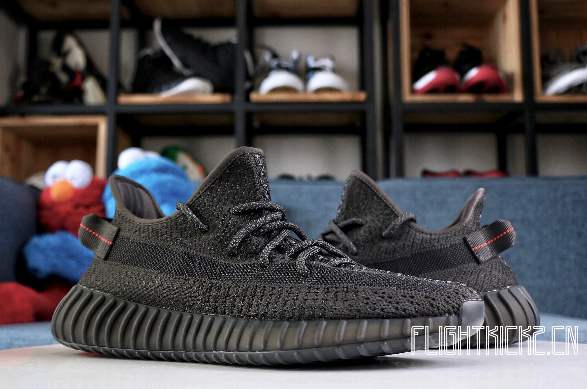 Yeezy 350 Boost V2 Black Static Black Reflective (LN5 A1)