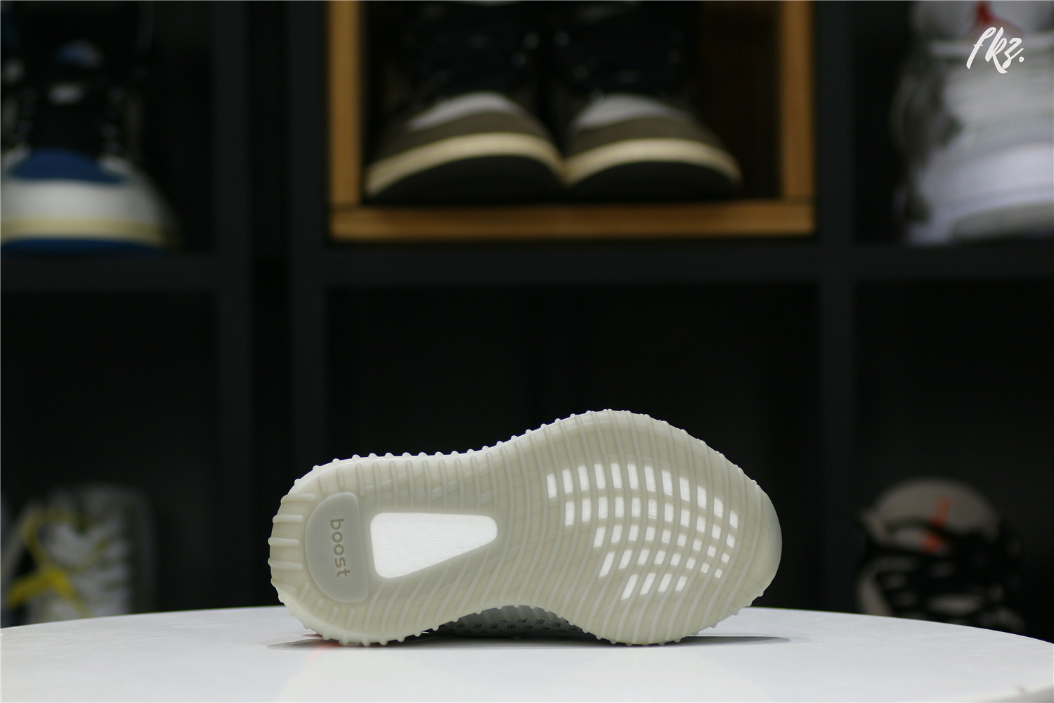 Yeezy 350 Boost  Tail Light  Kid (Ln5 A1)