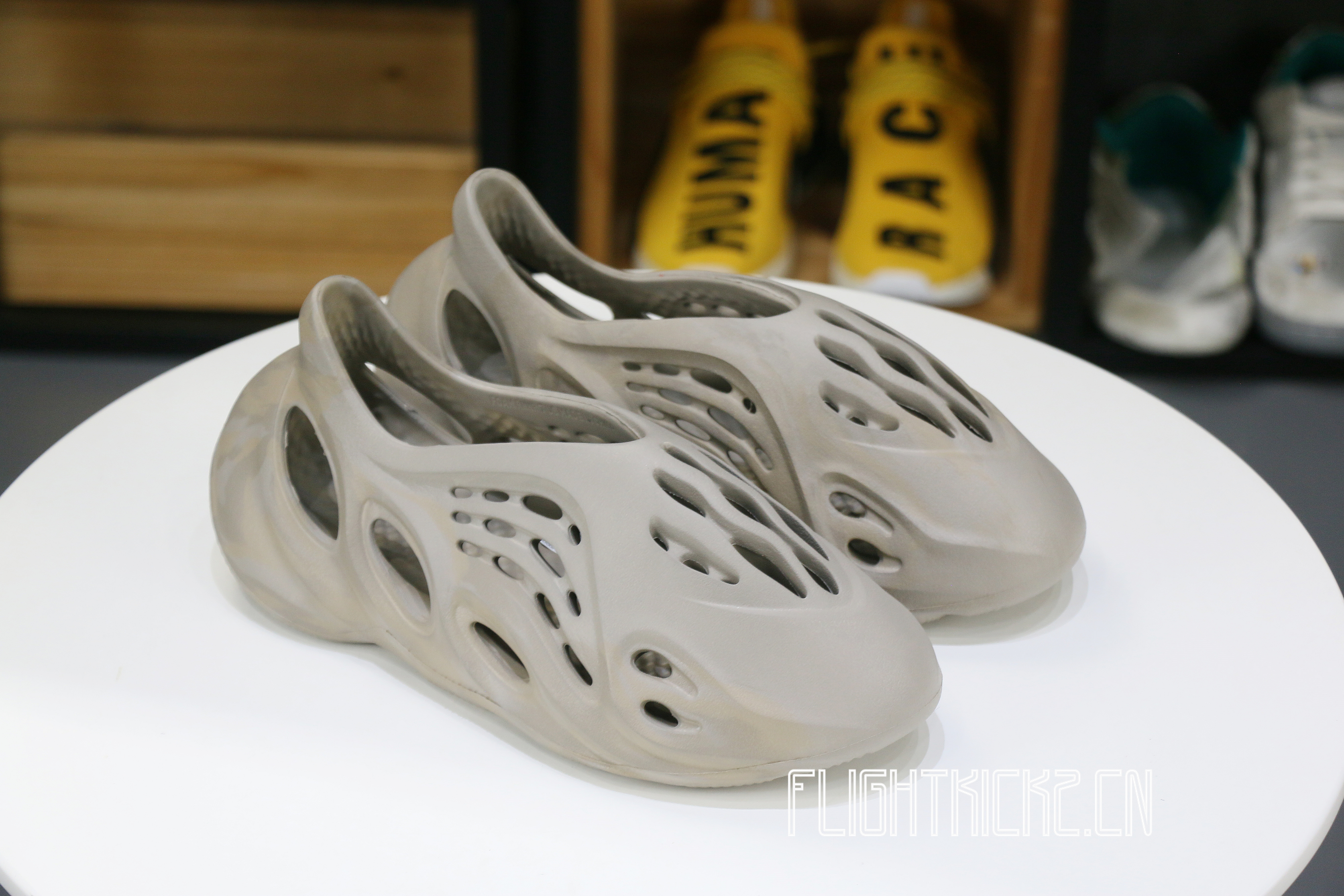 adidas Yeezy Foam RNNR Stone Sage