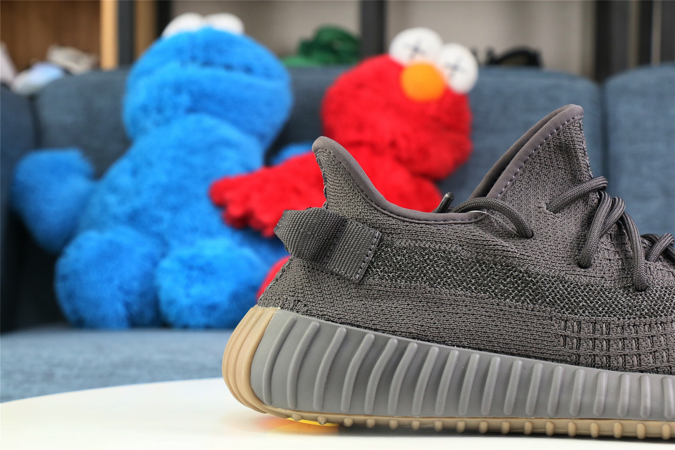 2020 Yeezy 350 V2  Cinder  Reflective (Ln5 A1)