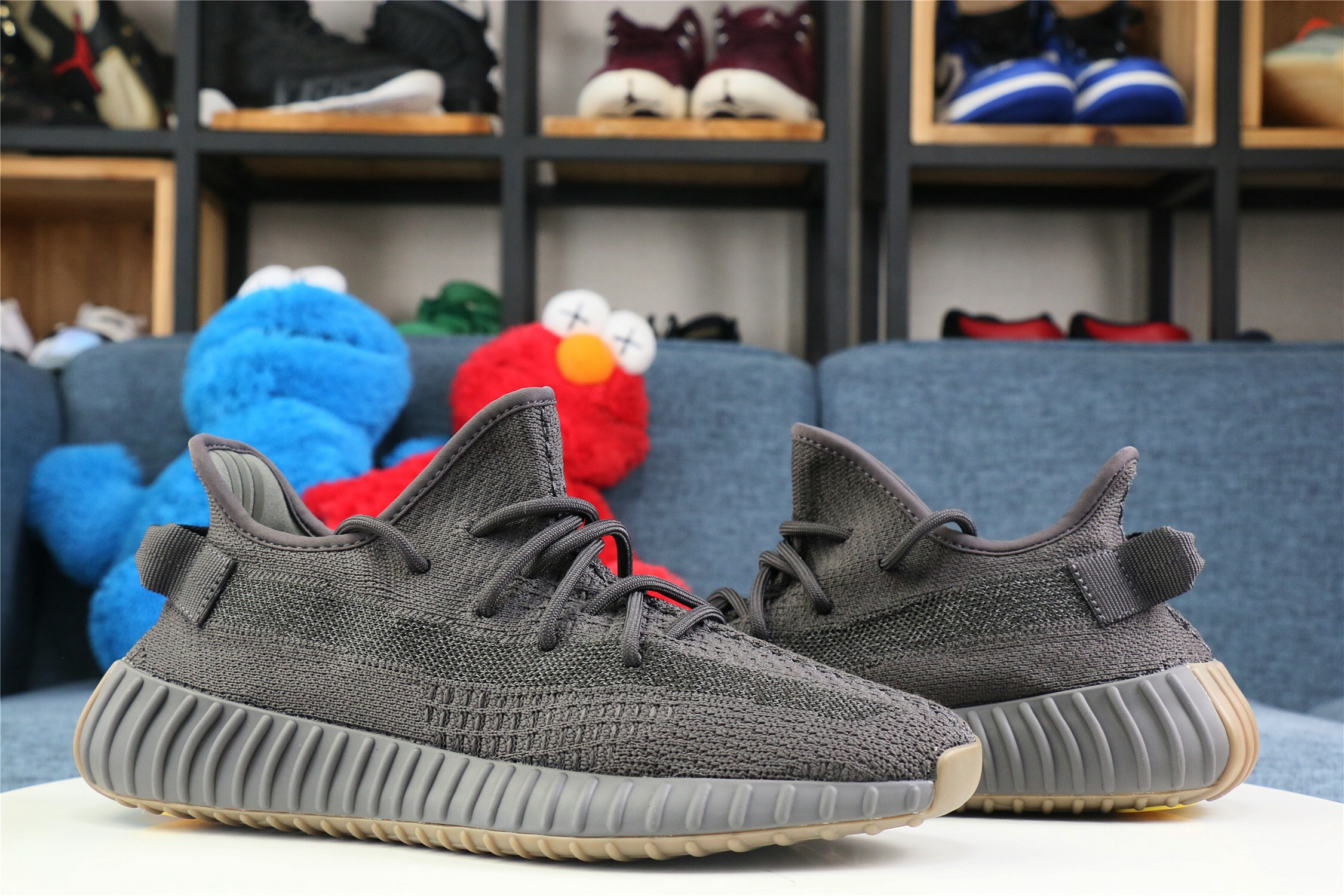 2020 Yeezy 350 V2  Cinder  Reflective (Ln5 A1)