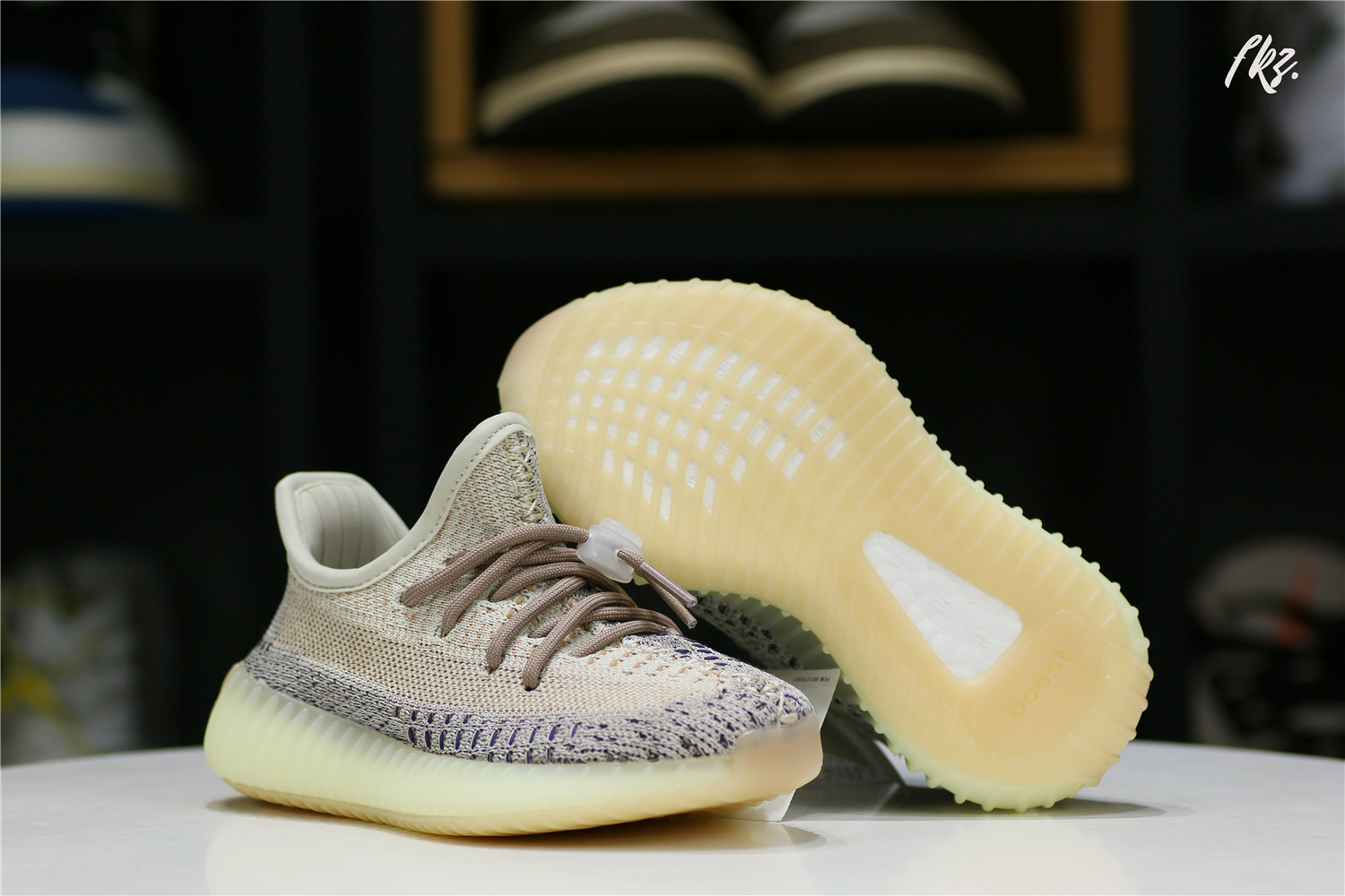 adidas Yeezy Boost 350 V2 Ash Pearl kid