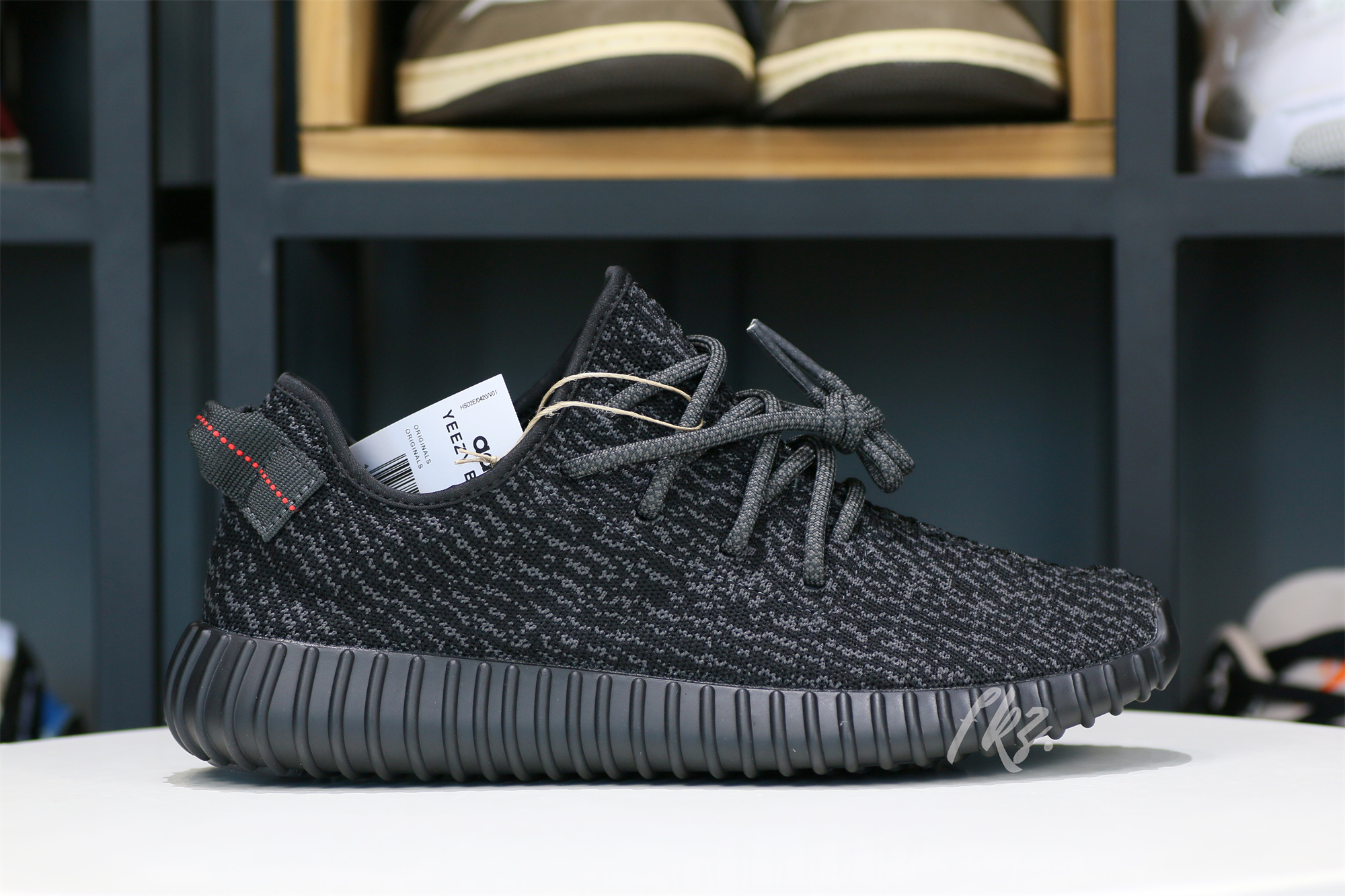 Yeezy 350 ‘Pirate Black' 2022