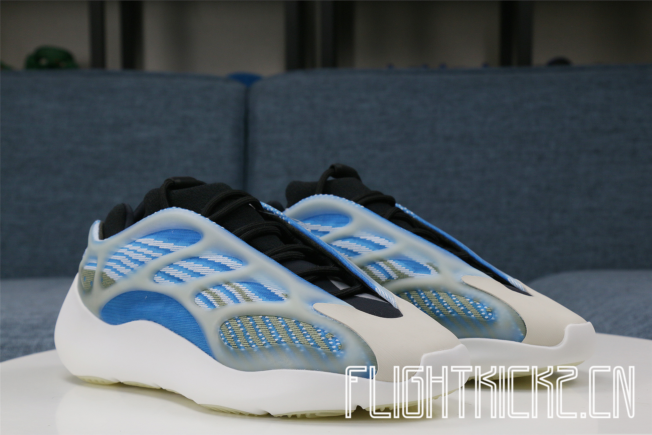 Adidas Yeezy Boost 700  Azareth”