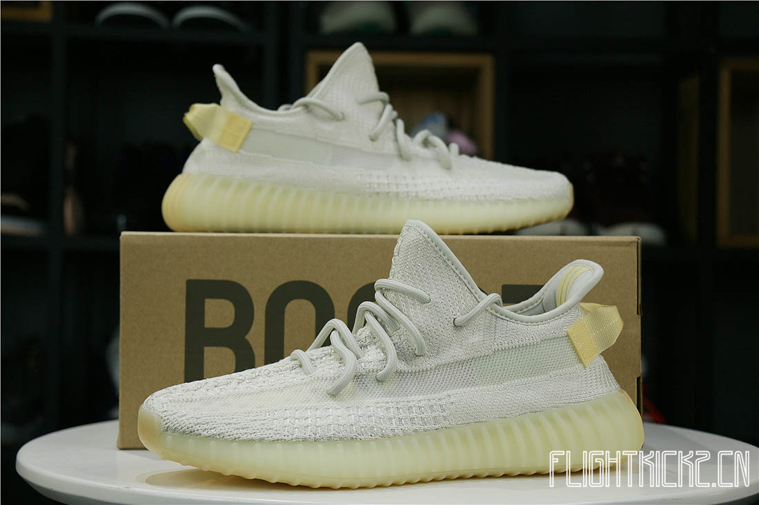 Yeezy 350 V2  Light  UV 2021
