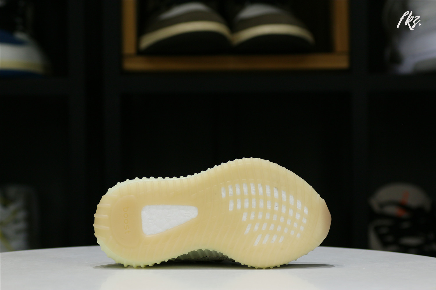 adidas Yeezy Boost 350 V2 Ash Pearl kid