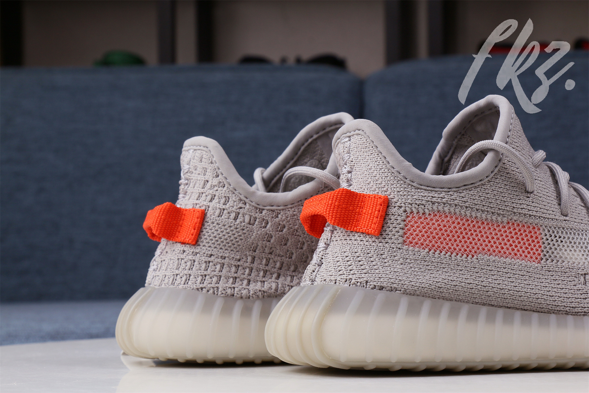 2020 Yeezy 350 V2  Tail Light  None Reflective(Ln5 A1 batch)