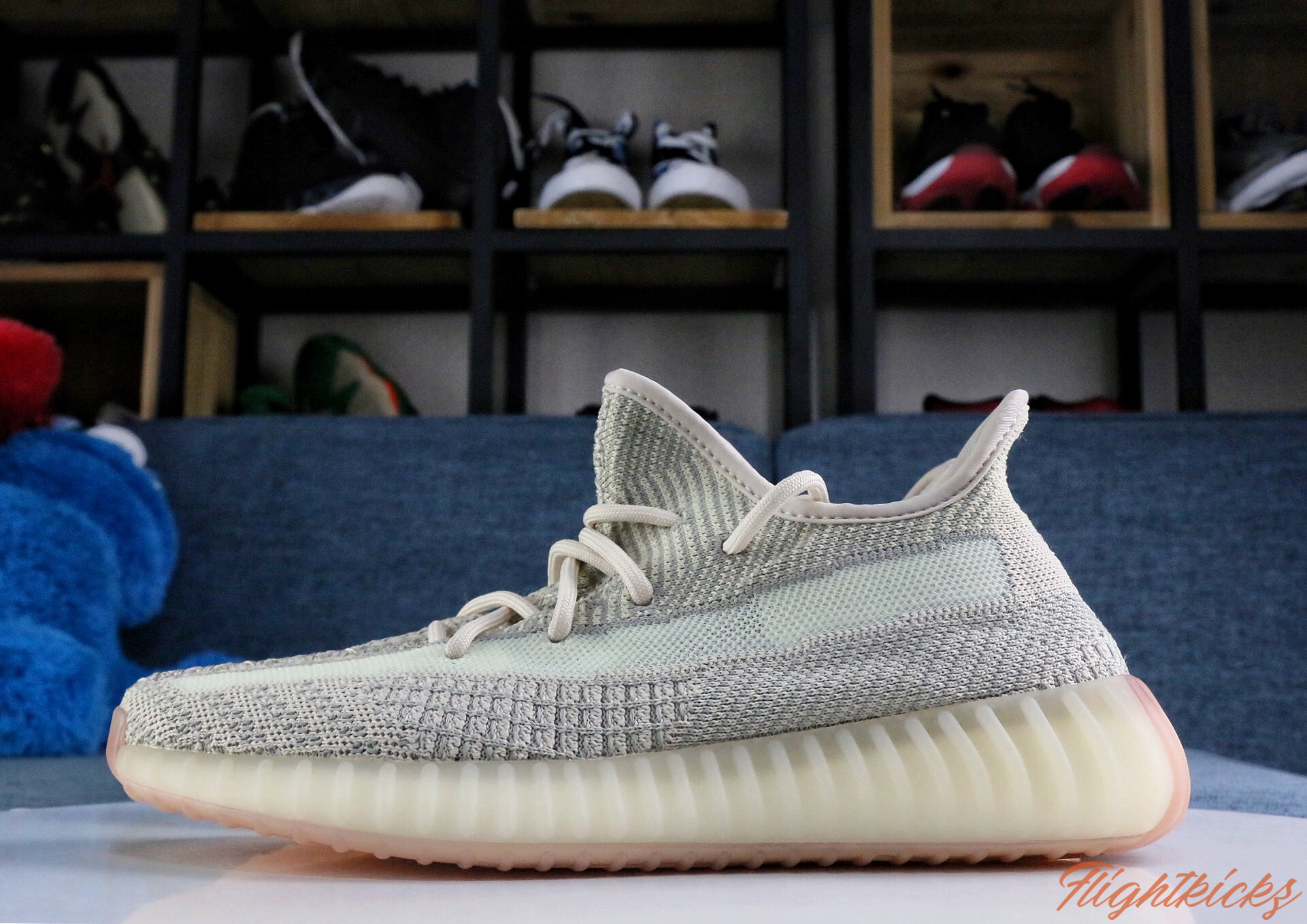 2019 Yeezy 350 V2  Citrin  None Reflective（Ln5 A1)