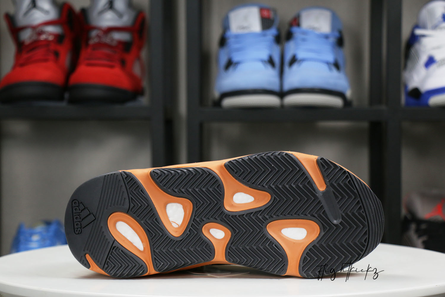 Yeezy Boost 700 Sun 2021