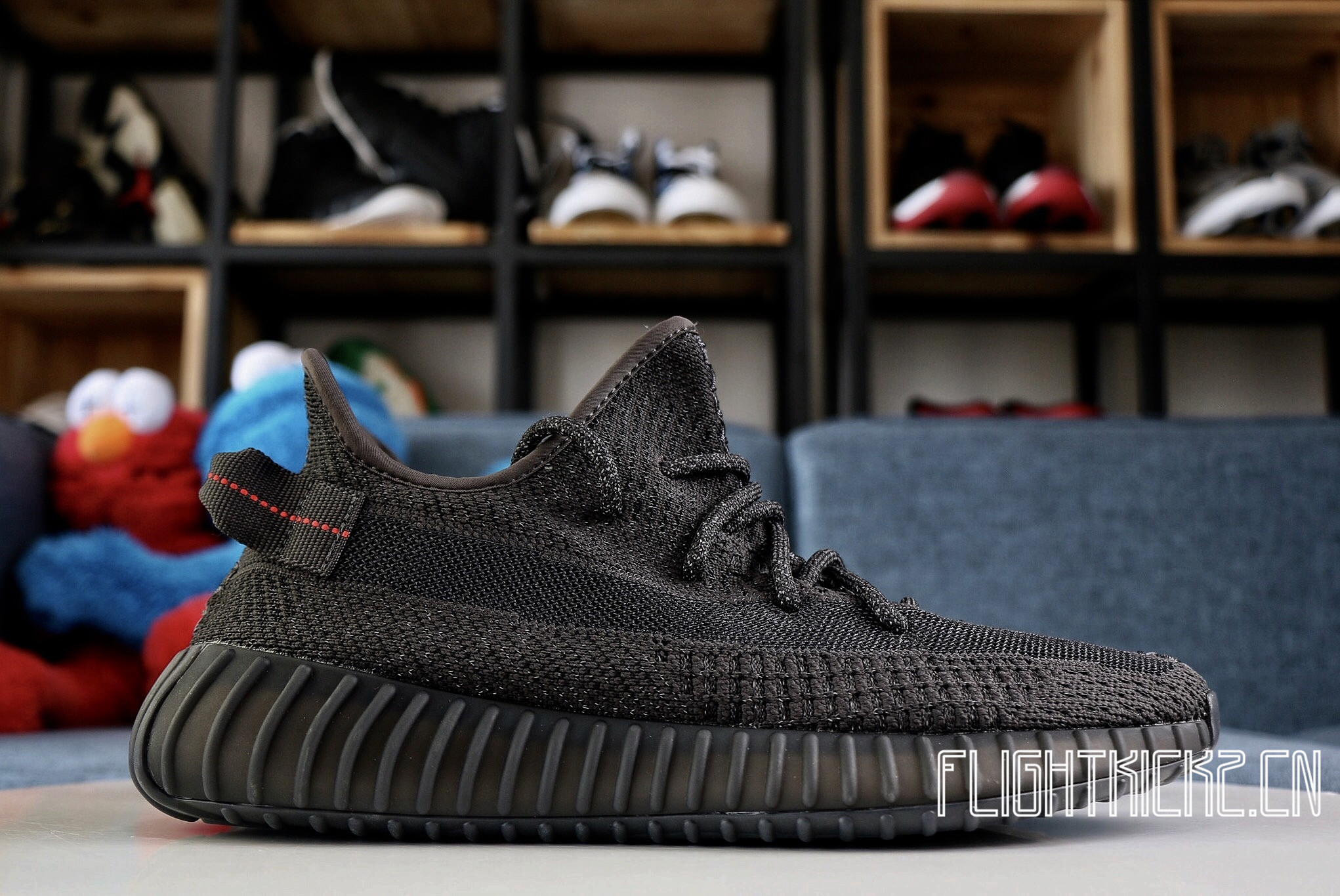 Yeezy 350 Boost V2 Black Static Black Reflective (LN5 A1)