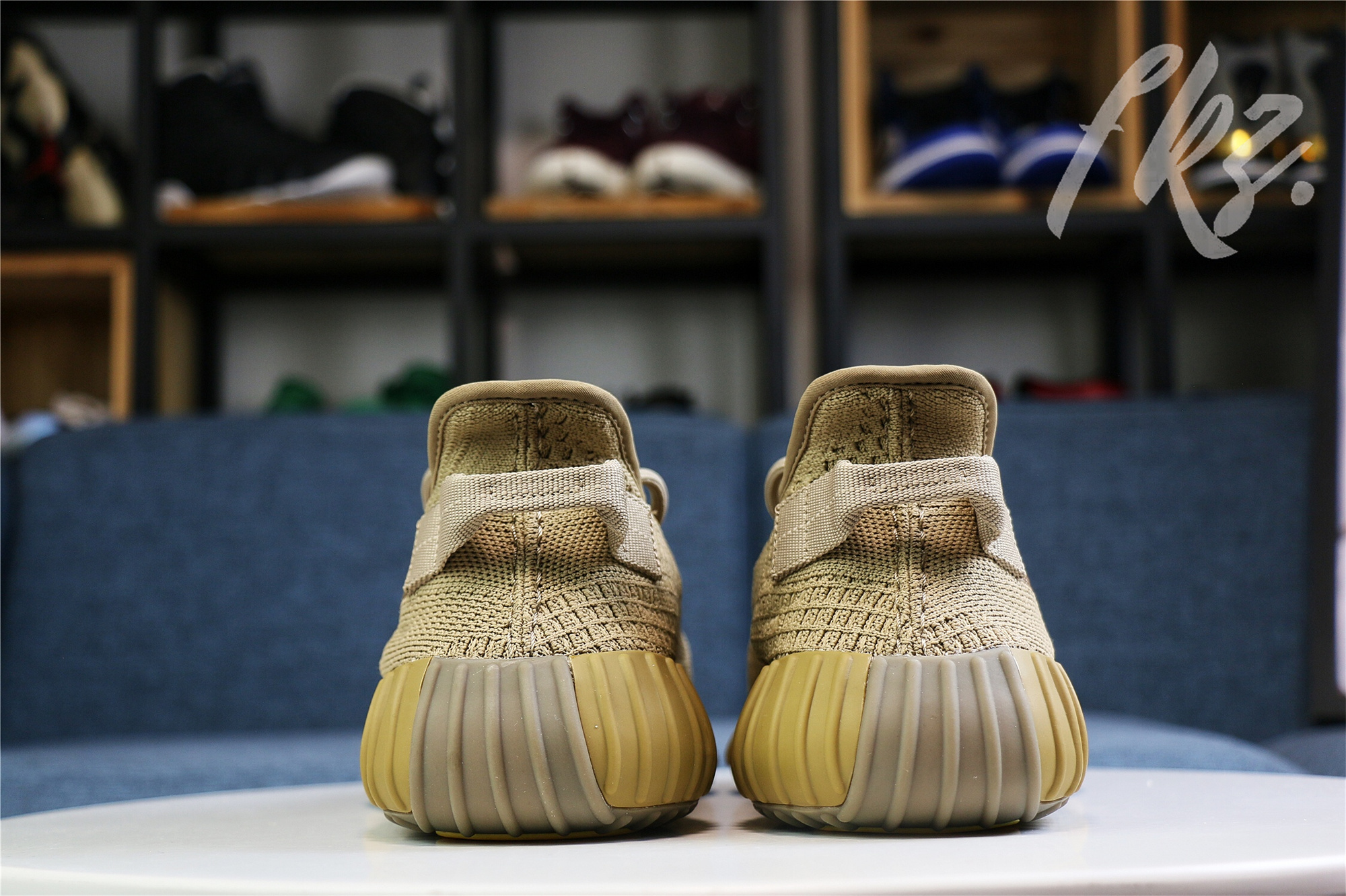 2020 Yeezy 350 V2  Earth  (Ln5 A1)