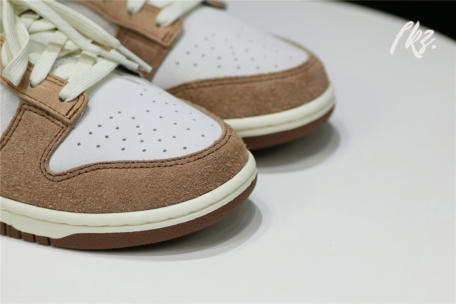 Nike Dunk Low  Medium Curry  2021