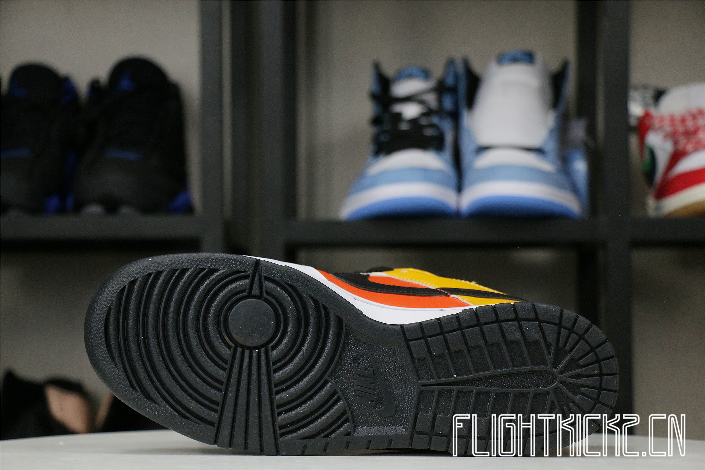 Nike SB Dunk Low Raygun White 2005