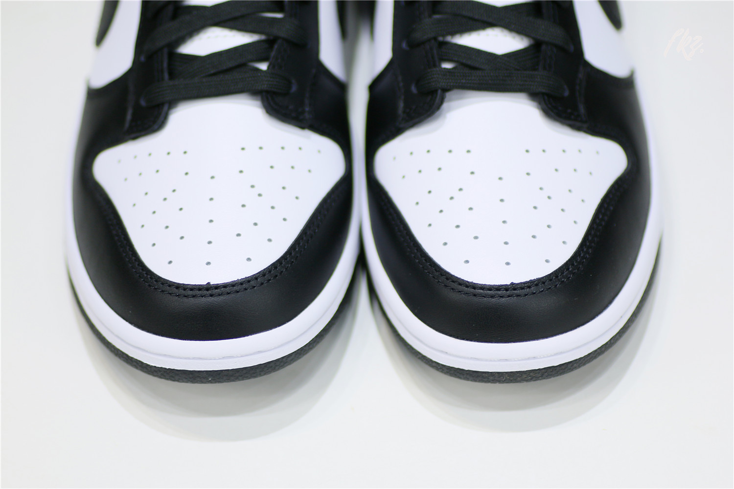 Nike Dunk Low Retro White Black 2021