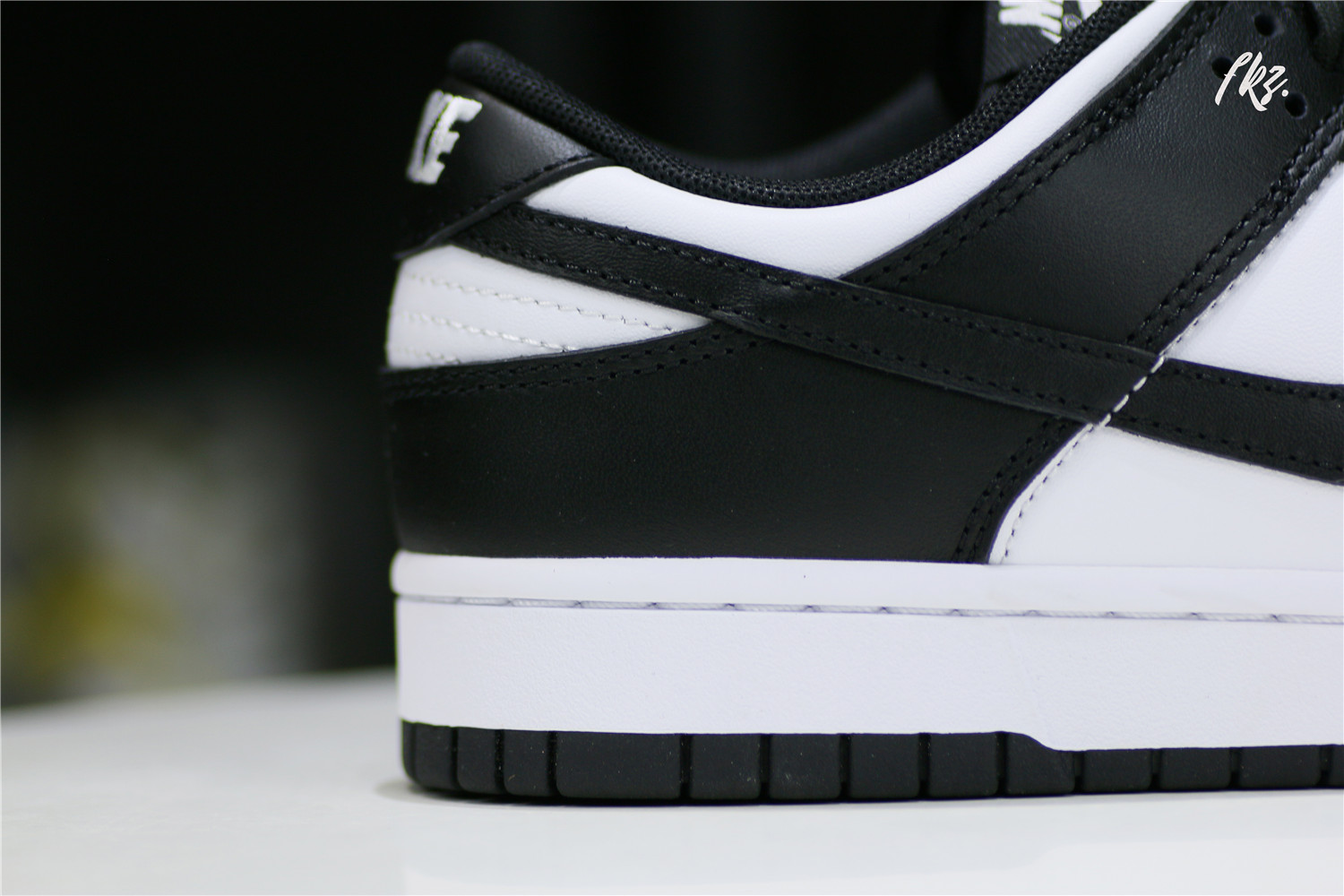 Nike Dunk Low Retro White Black 2021
