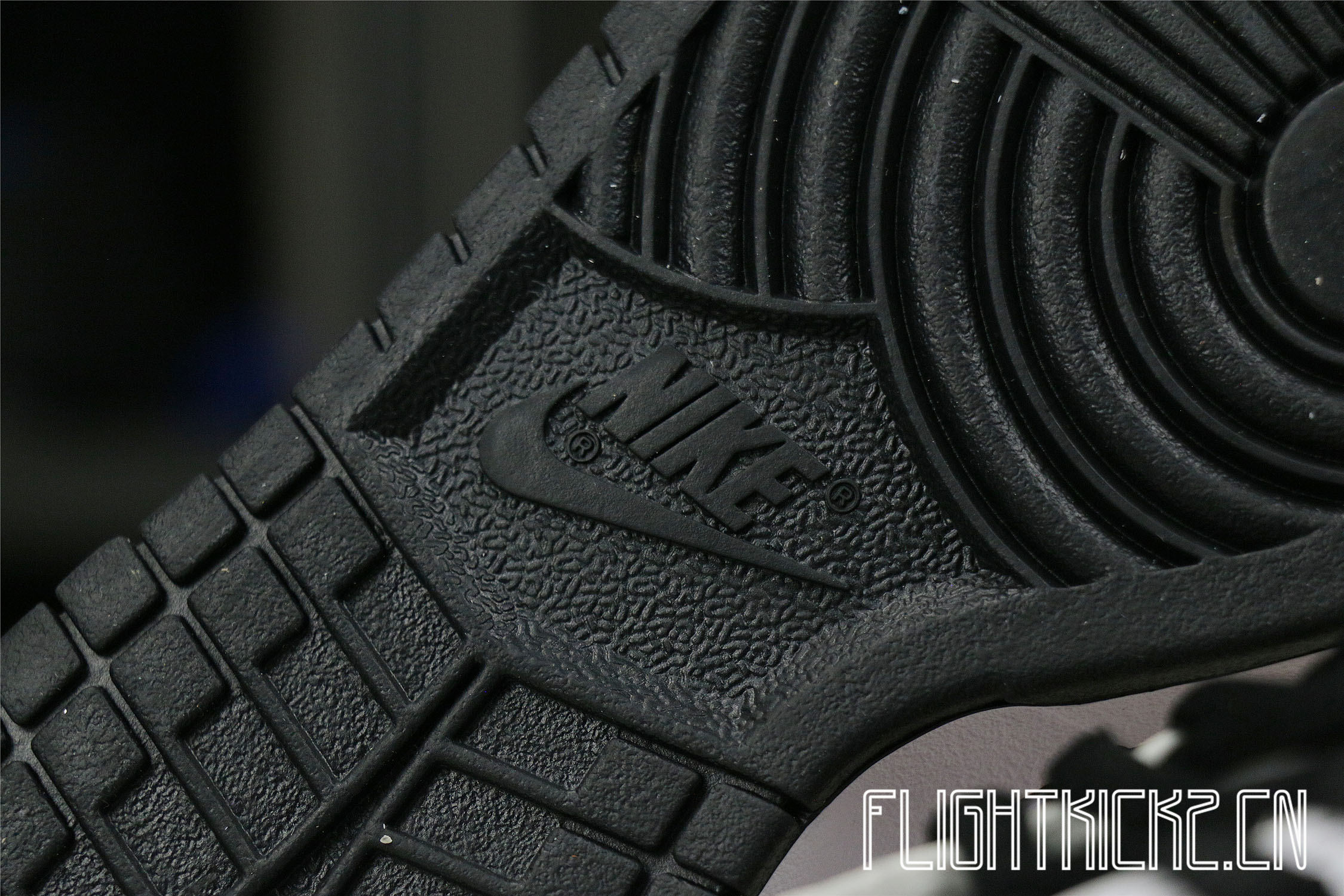 Nike SB Dunk Low Raygun White 2005