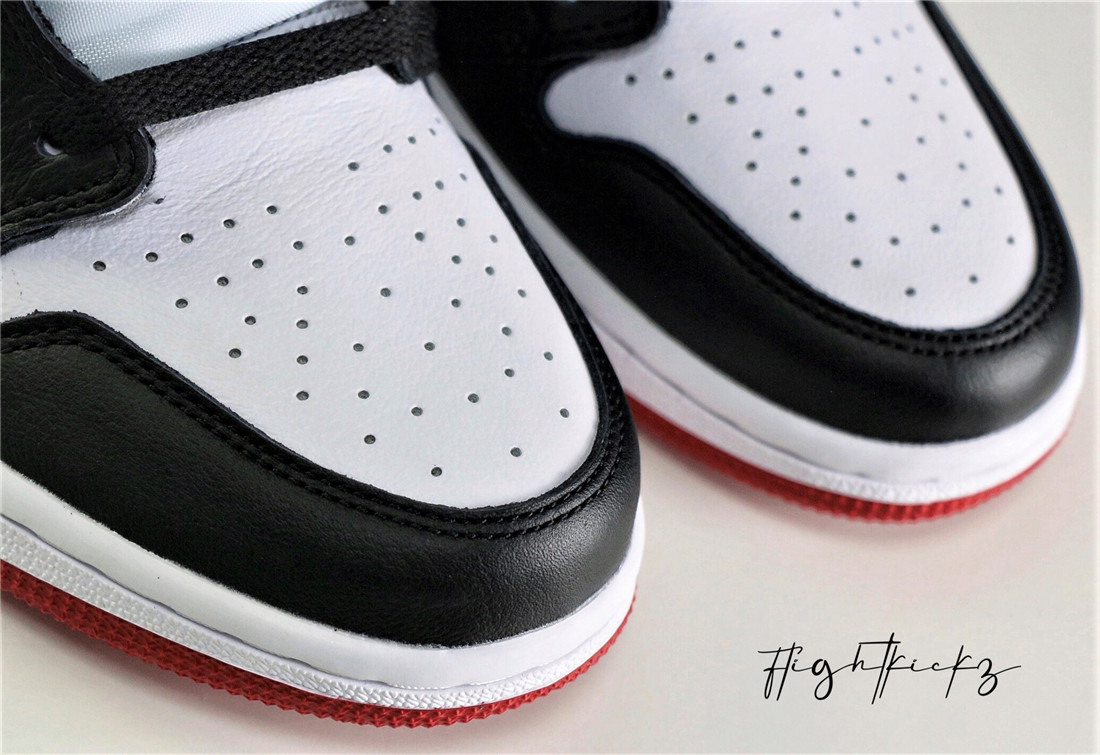 Air Jordan 1 Satin Black Toe 2019