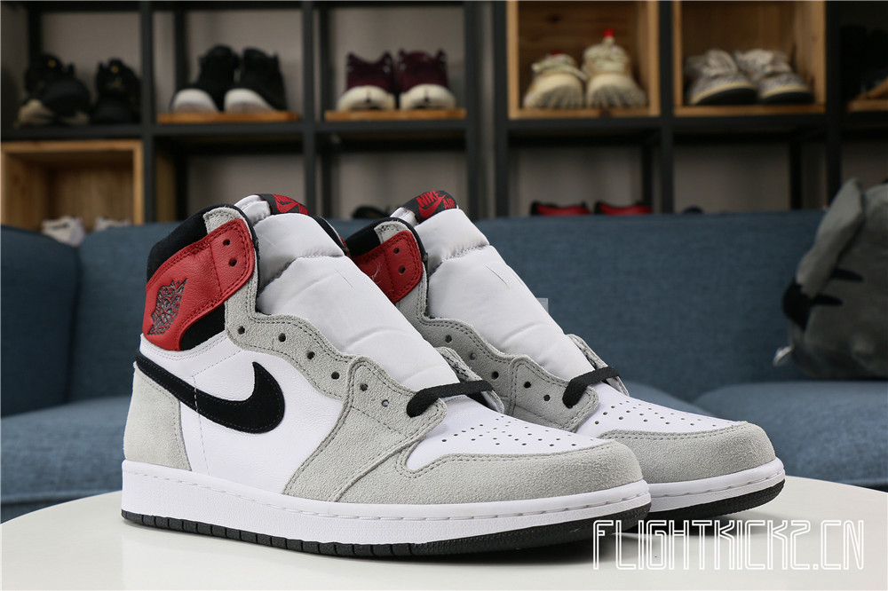 Air Jordan 1 Retro  Light Grey Smoke  2020