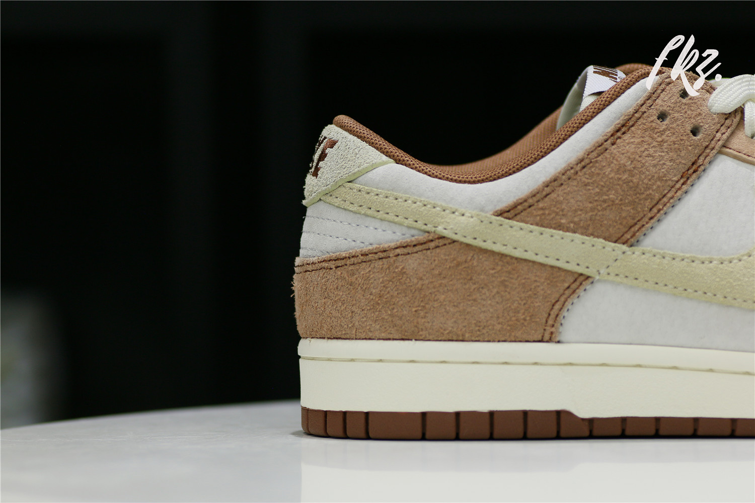 Nike Dunk Low  Medium Curry  2021