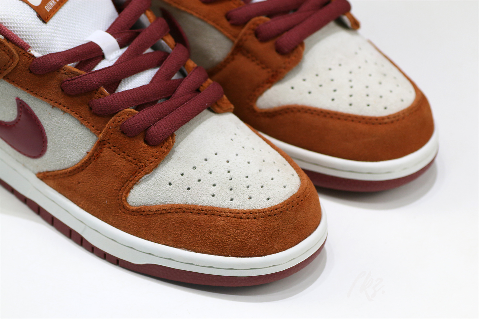 Nike SB Dunk Low Pro Dark Russet Cedar 2019