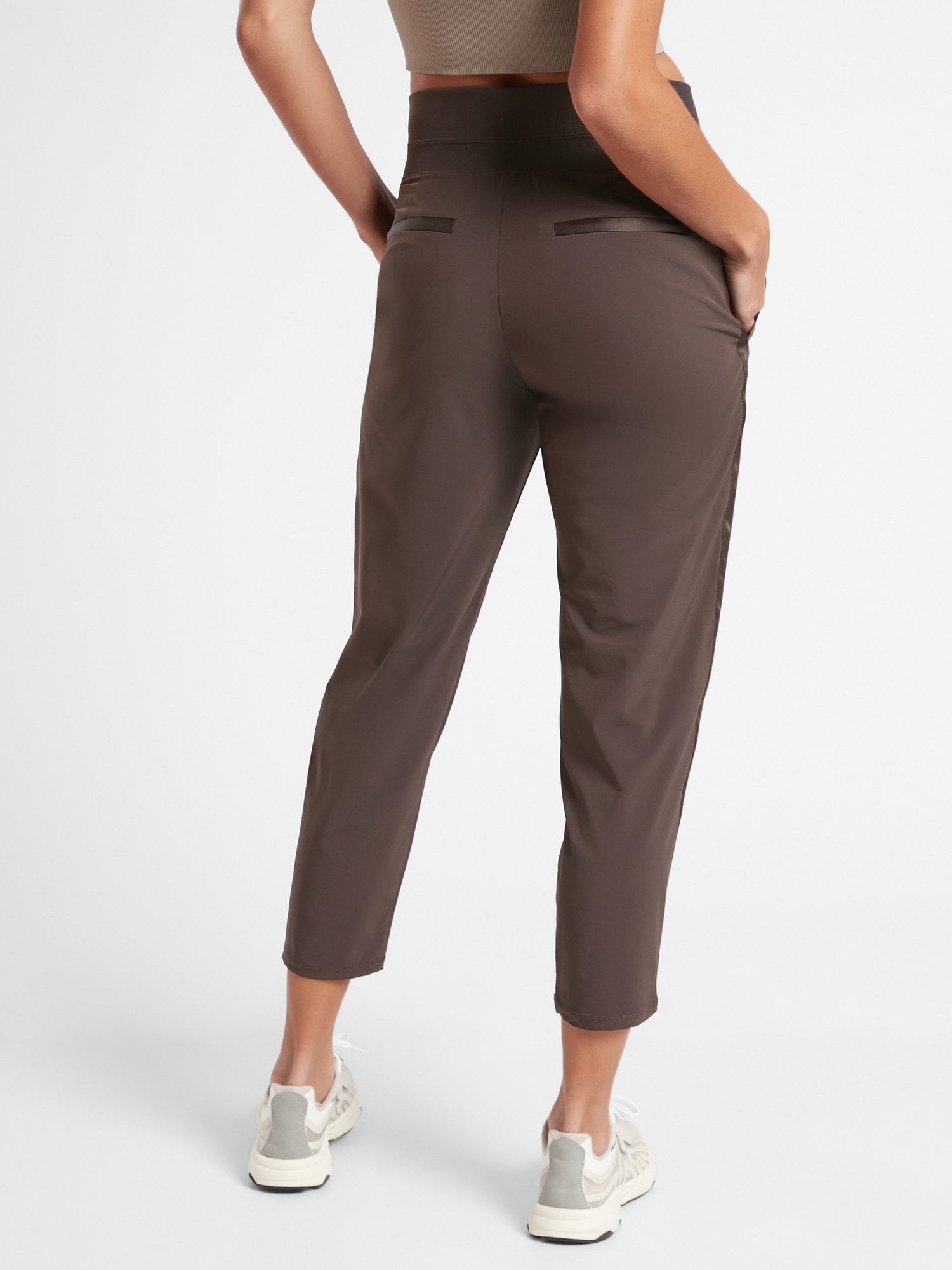 Nolita Slim Tapered Crop Pant
