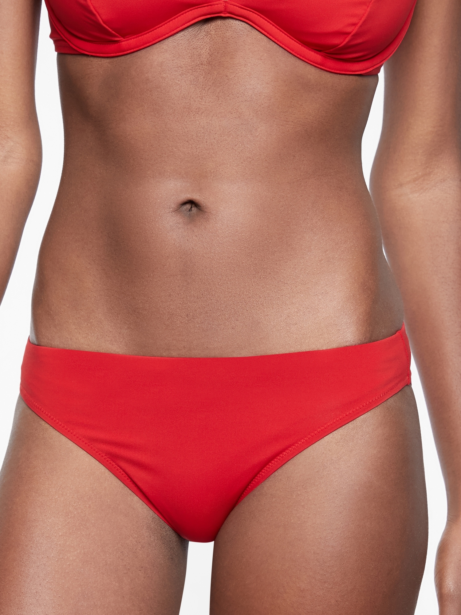 Clean Medium Bottom