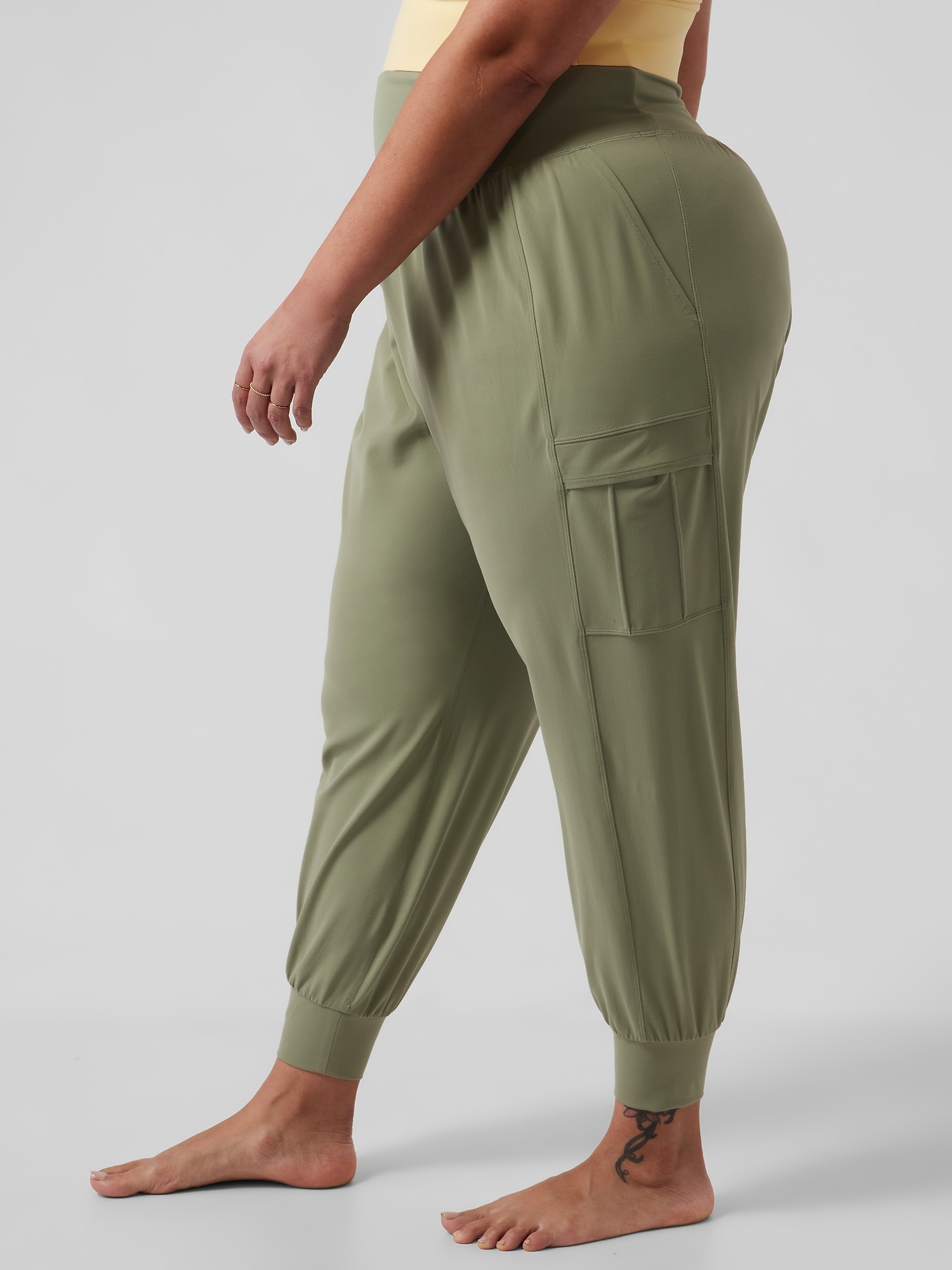 Salutation Cargo Jogger