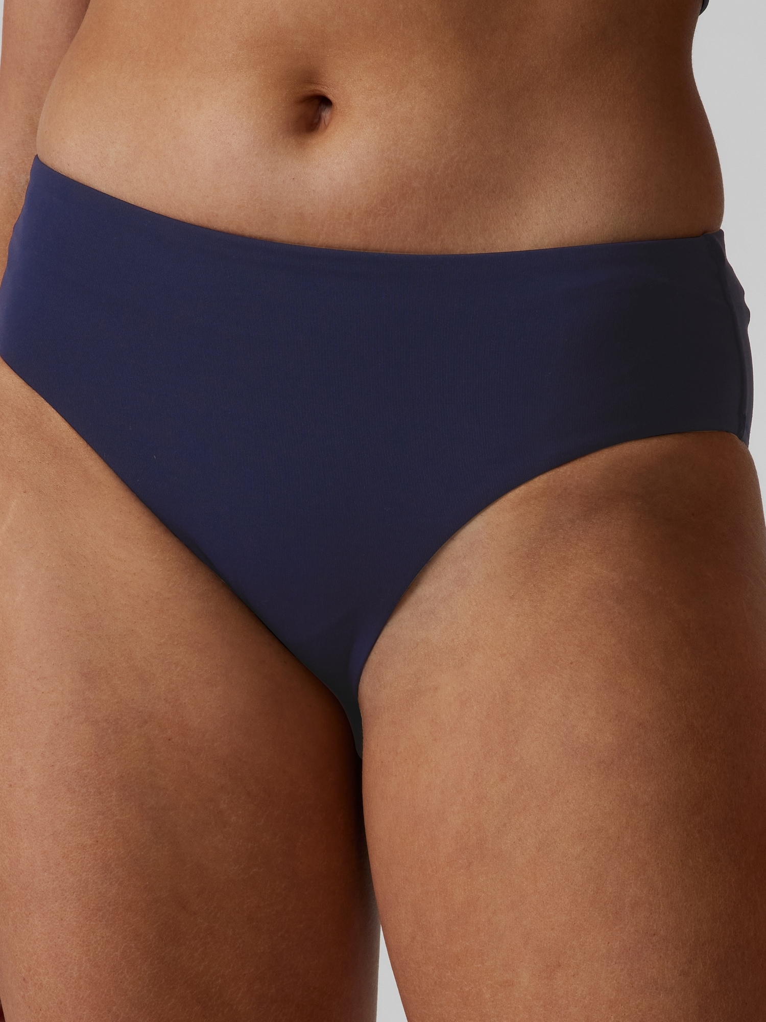 Clean Full Bottom