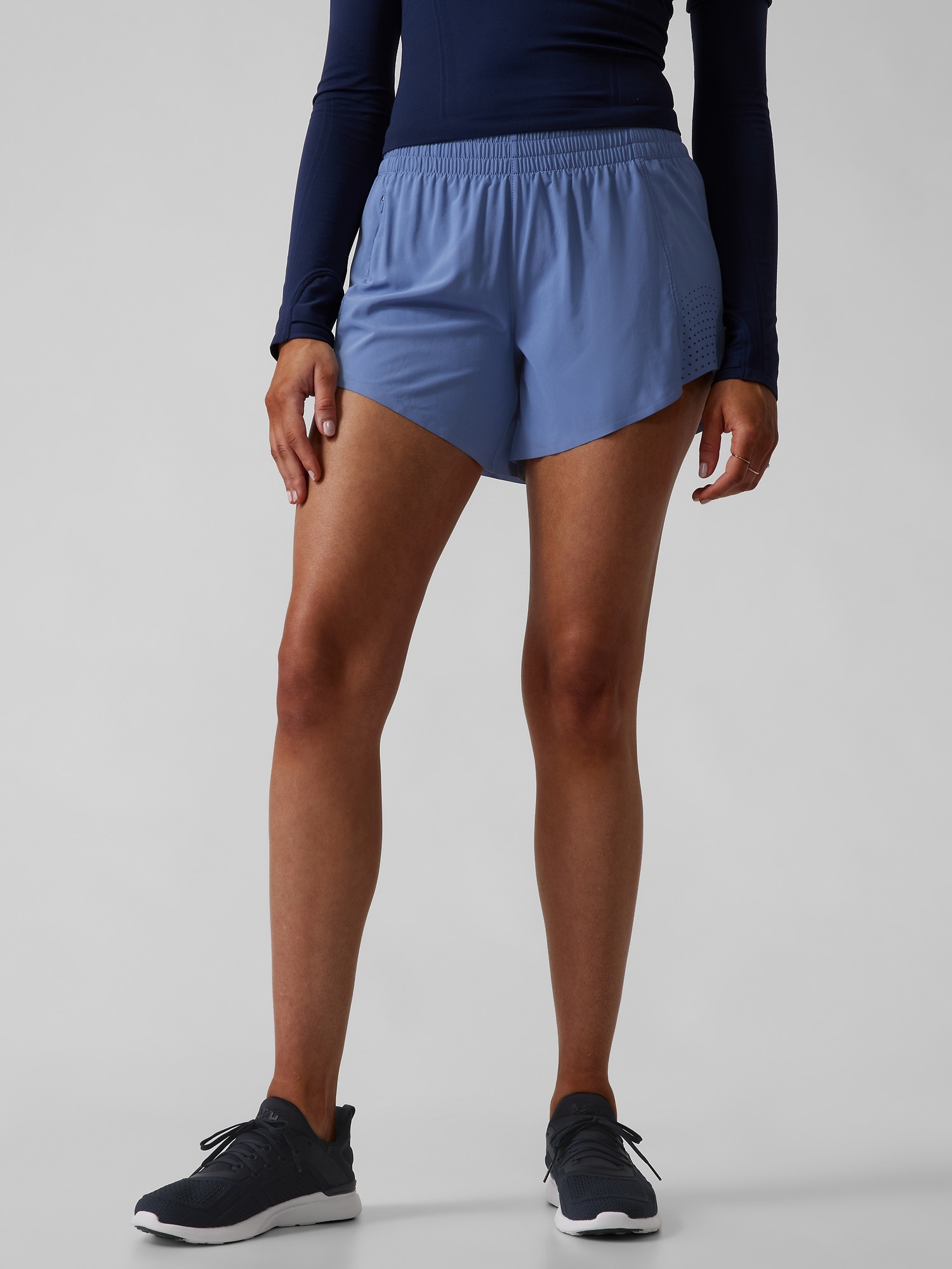 Hustle 4.5 Short