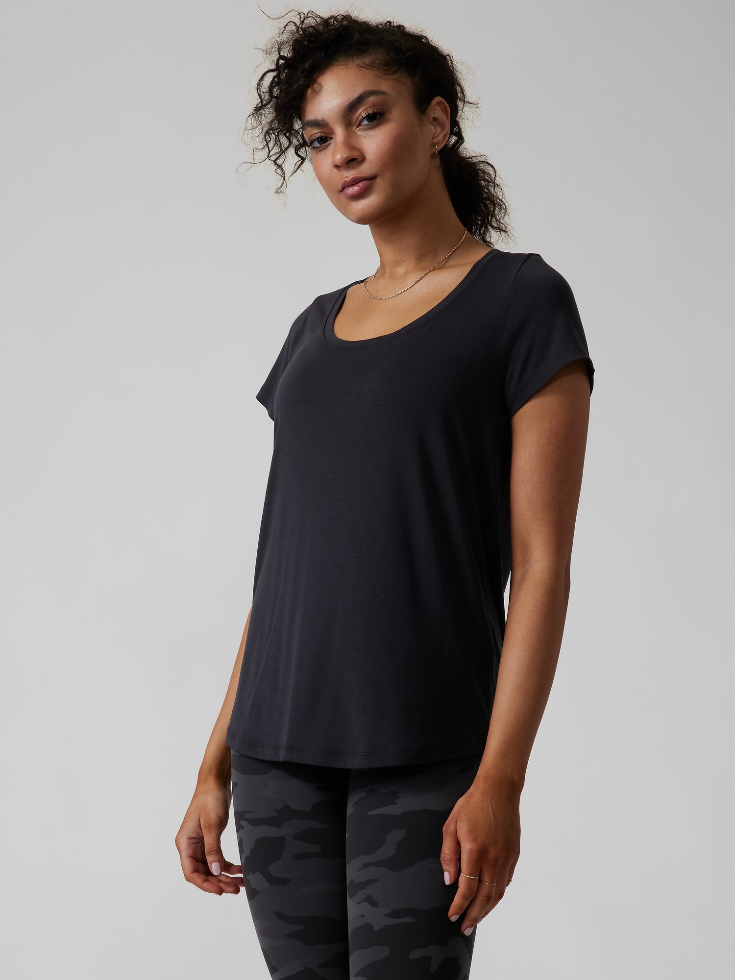 Stratus II Tee